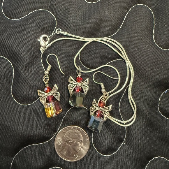 Holiday necklace & earring set with pierced wires NWOT - Picture 2 of 2